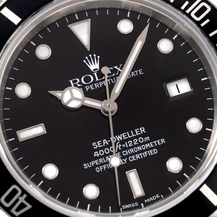 Rolex Sea-Dweller "Swiss Made" Dial Ref. 16600 Box and Papers Set