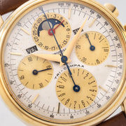 Universal Genève Tri-Compax in 18k Yellow Gold with Original Box and Guarantee Paper Ref 1.281.100