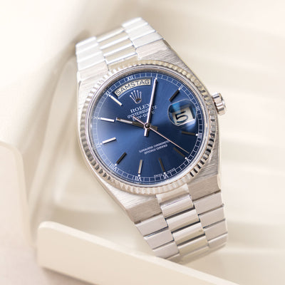 Rolex Day-date "Oysterquartz "in 18 k white gold blue dial ref 19019